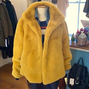 Fabulous Furs Faux Fur Jacket size M